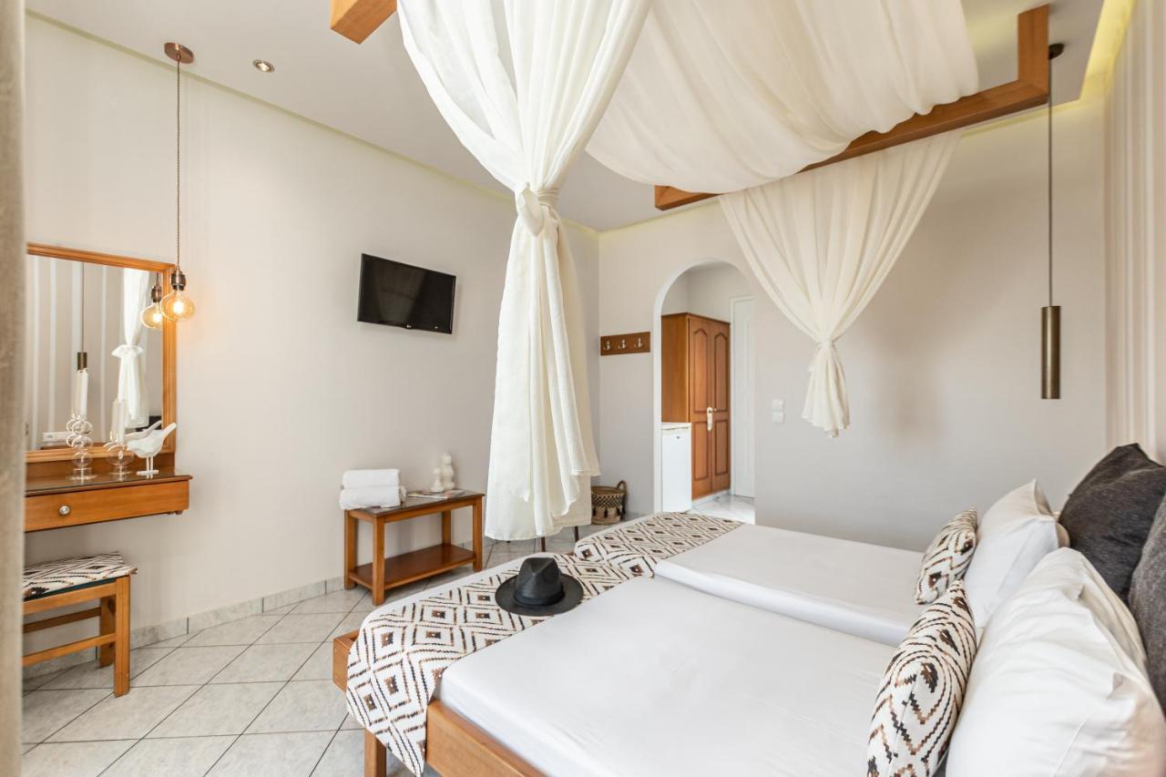 Hotel Palatia Naxos City Exterior foto